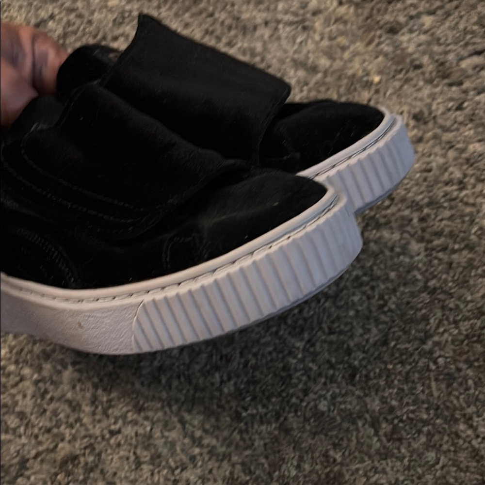 Puma Black Slip-On Sneakers Casual Comfort - Picture 5 of 6